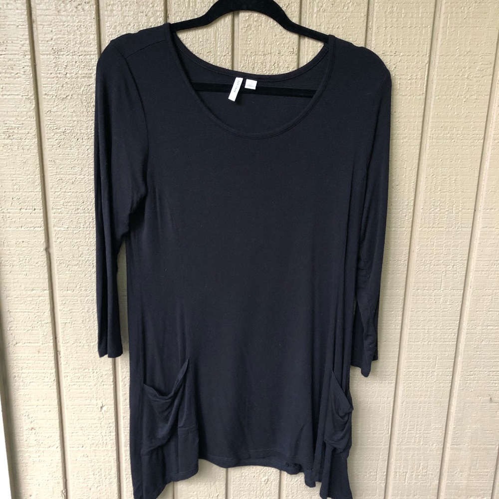 🚫 Cato black tunic with pockets